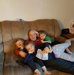 Meet your Posher, Debbie